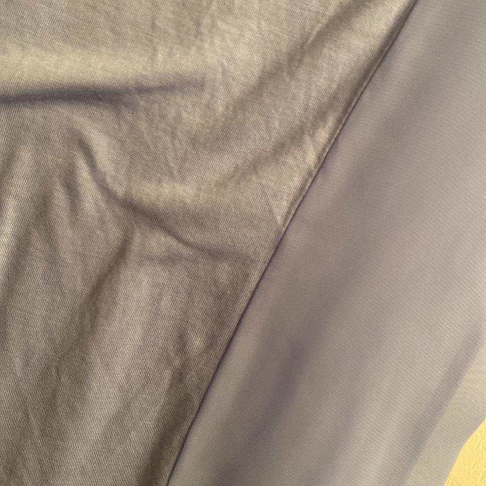 Shirt - Picture 2 of 4